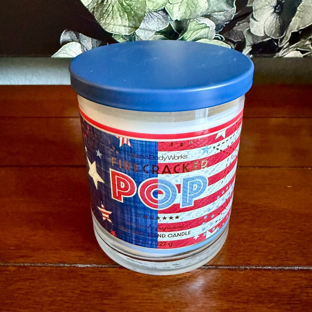 NEW FIRECRACKER POP Single Wick Candle Bath & Body Works